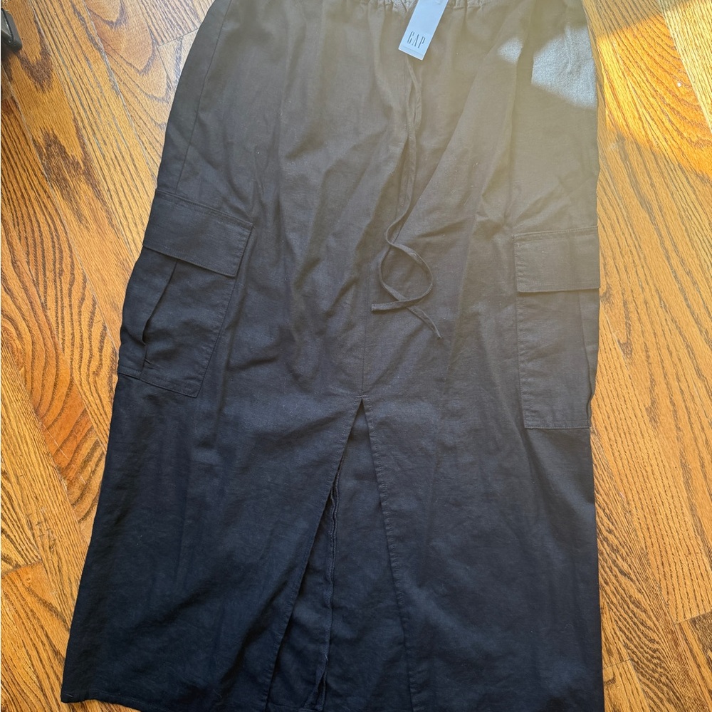 BNWT GAP LINEN BLEND CARGO SKIRT BLACK SMALL - Picture 5 of 6